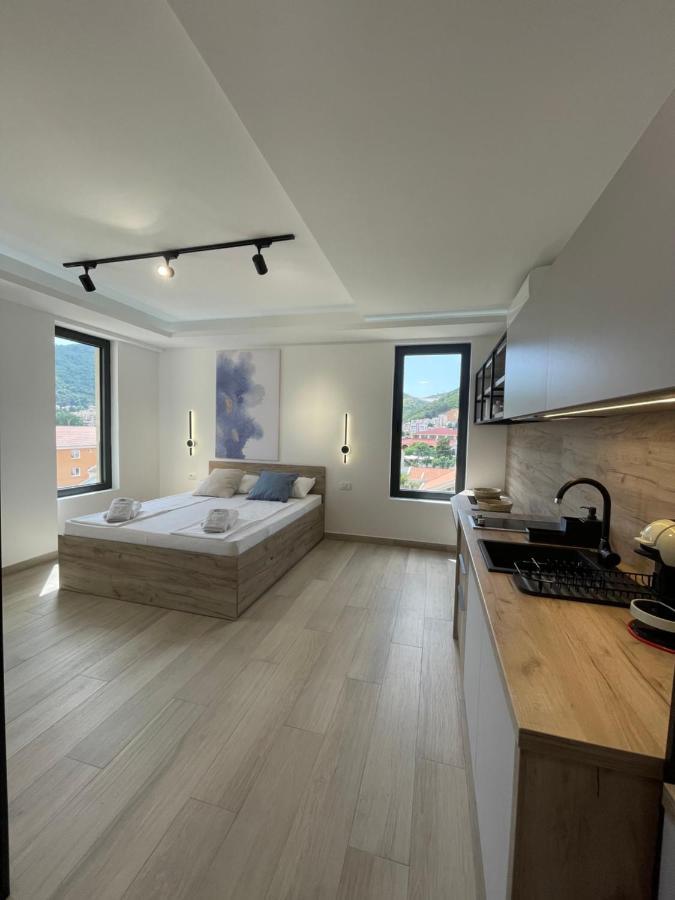 Dora Family Apartments Budva Dış mekan fotoğraf