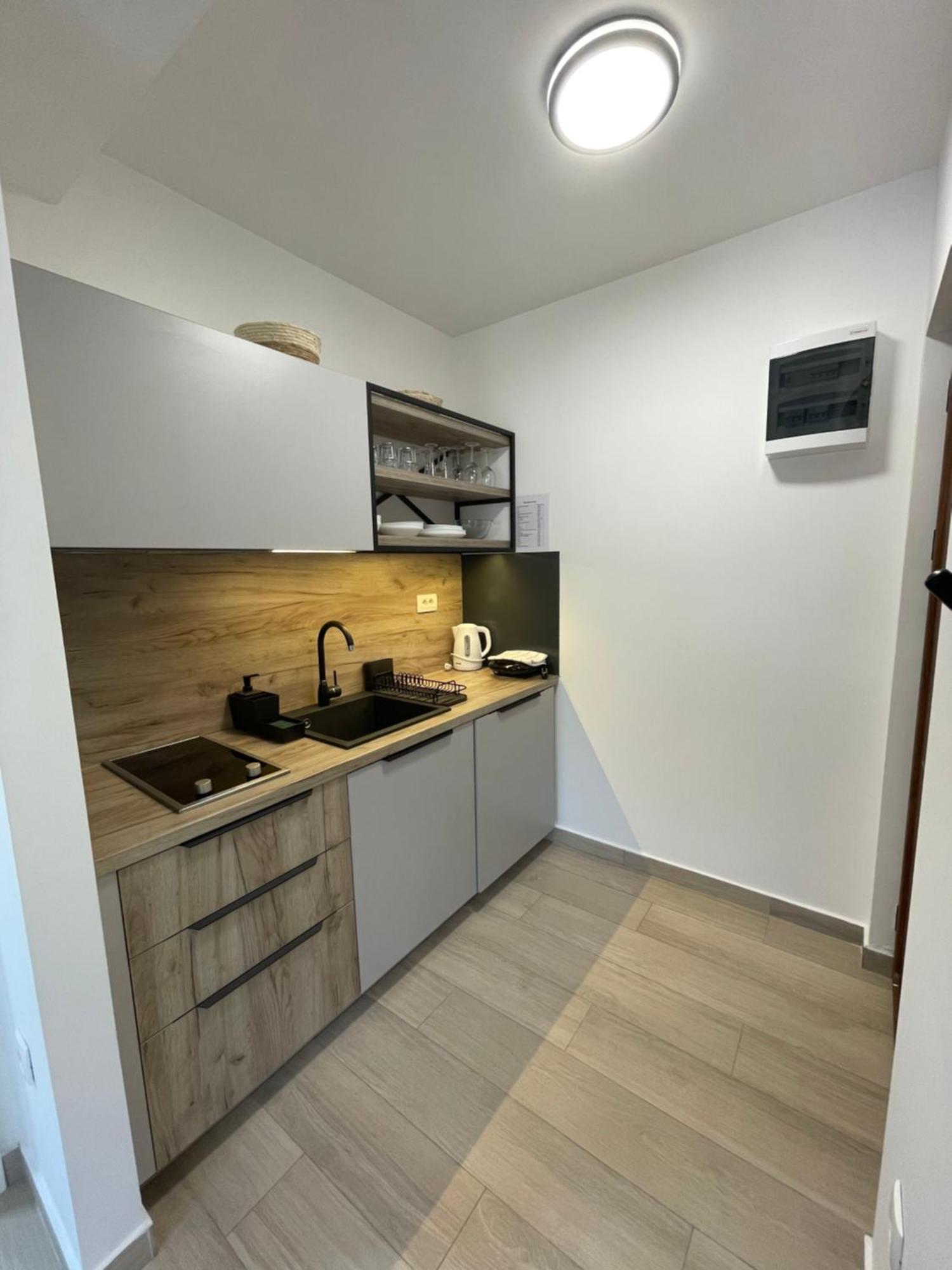 Dora Family Apartments Budva Dış mekan fotoğraf